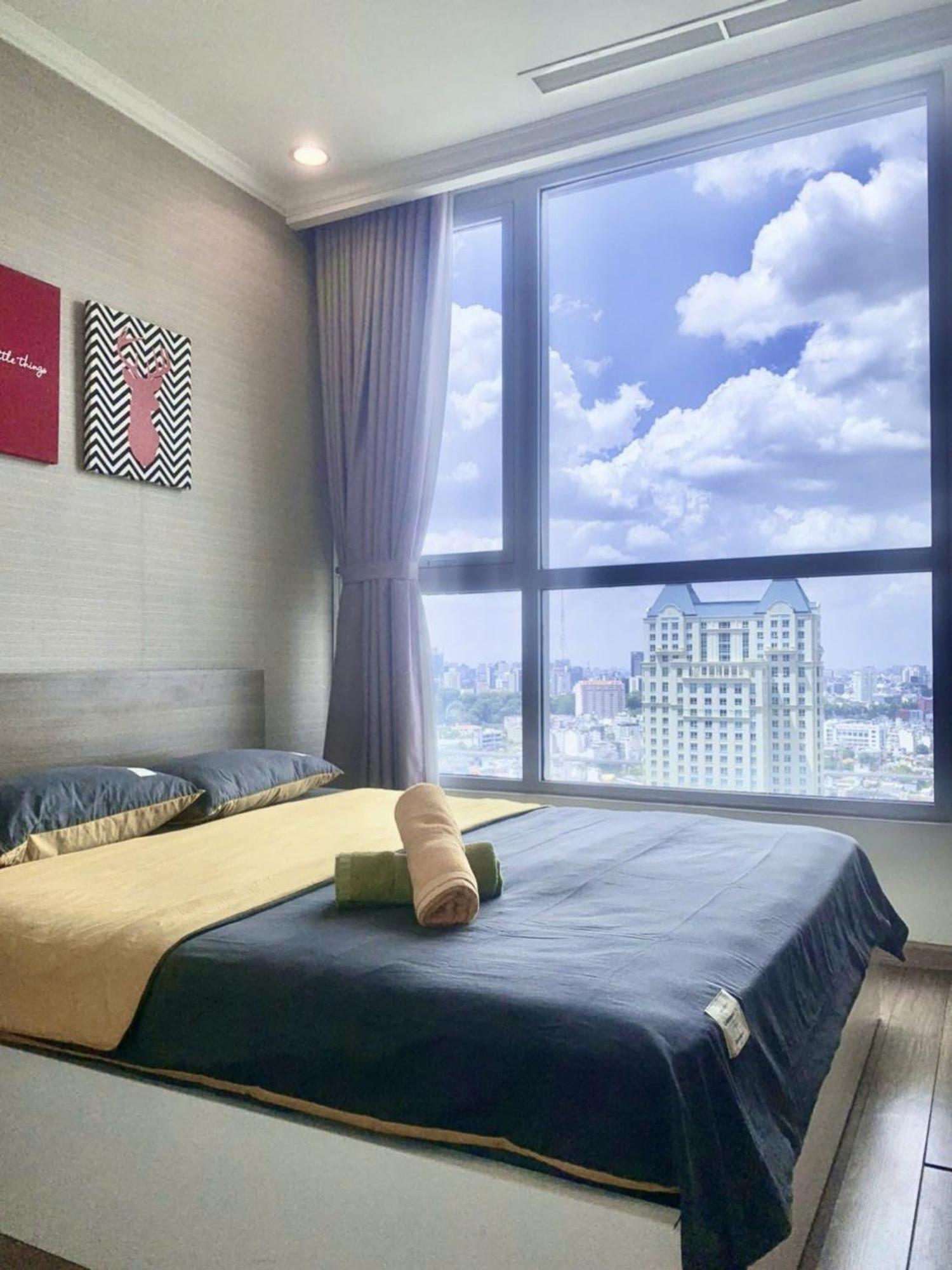 Central Apartments - Vinhomes Central Park, Landmark 81 Area & Ice Skating Rink 胡志明市 外观 照片